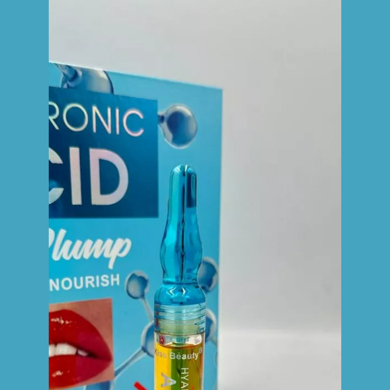 Lip volumizzante all'acido ialuronico